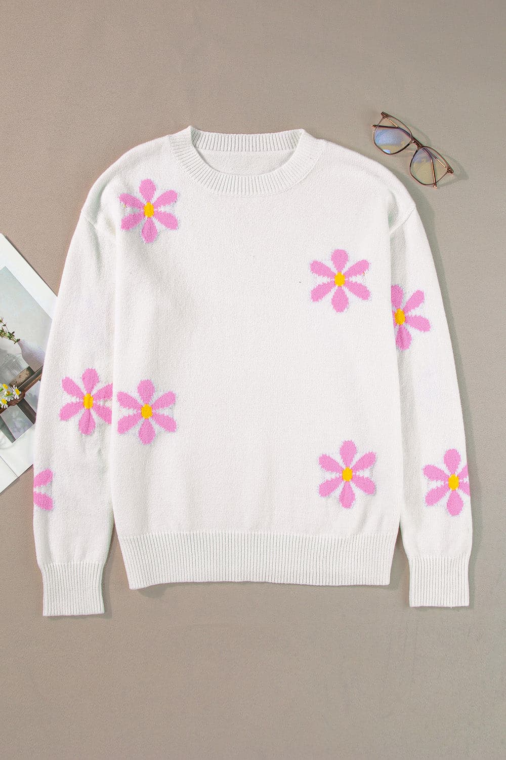 Flower Round Neck Long Sleeve Sweater.