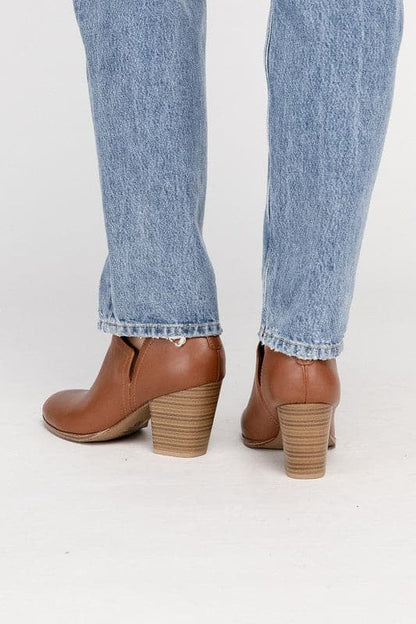 GAMEY Ankle Booties.