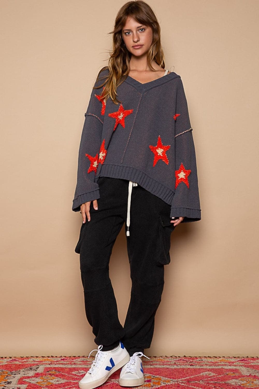 V-neck star patch sweater, cozy fit