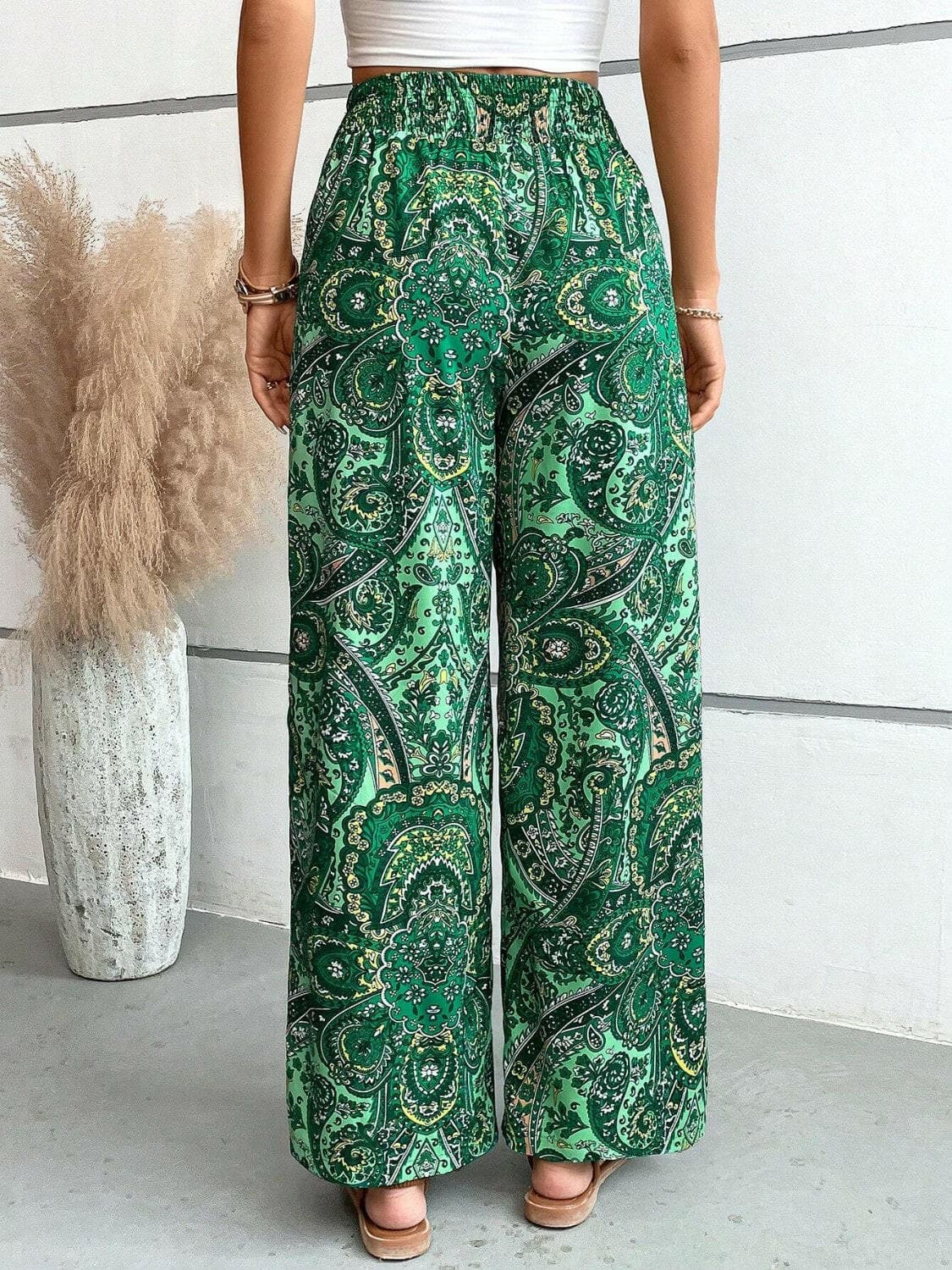 Printed Wide Leg Pants.