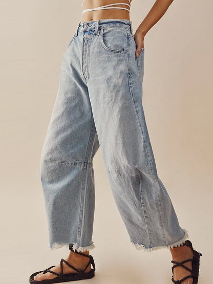 Raw Hem Wide Leg Jeans with Pockets.