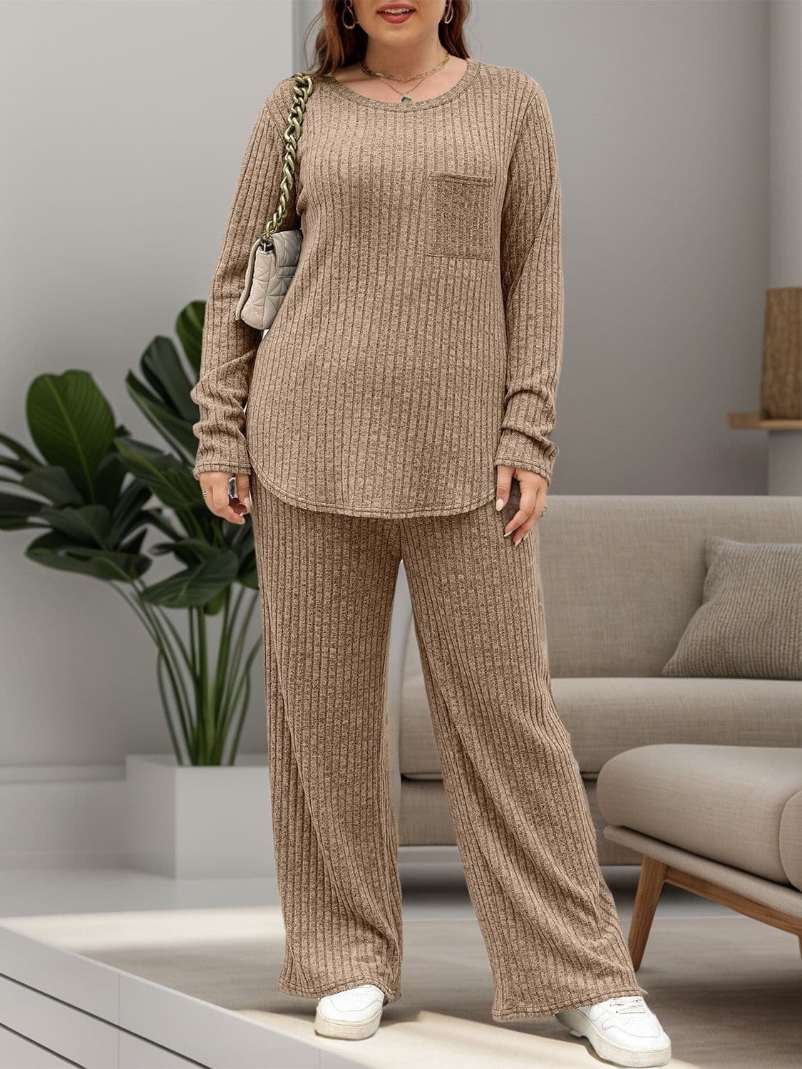 Cozy two-piece round neck top and pants ensemble