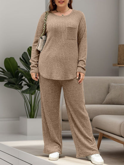 Cozy two-piece round neck top and pants ensemble