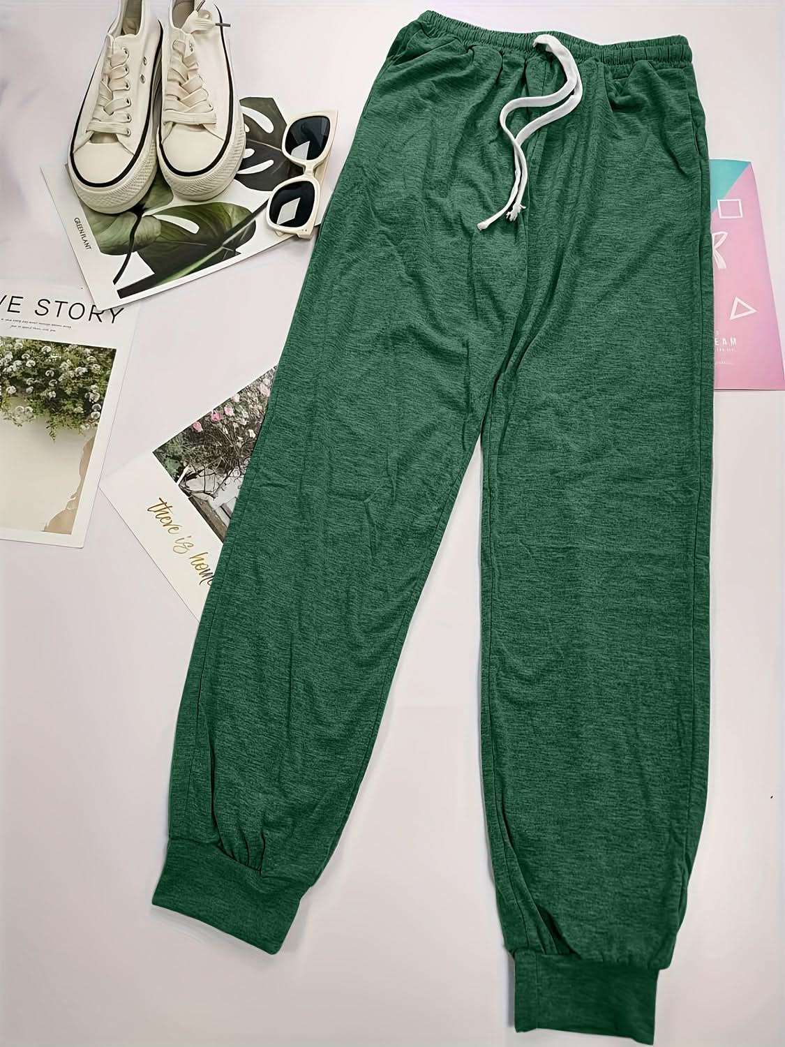 Versatile pocketed joggers with adjustable drawstring waist