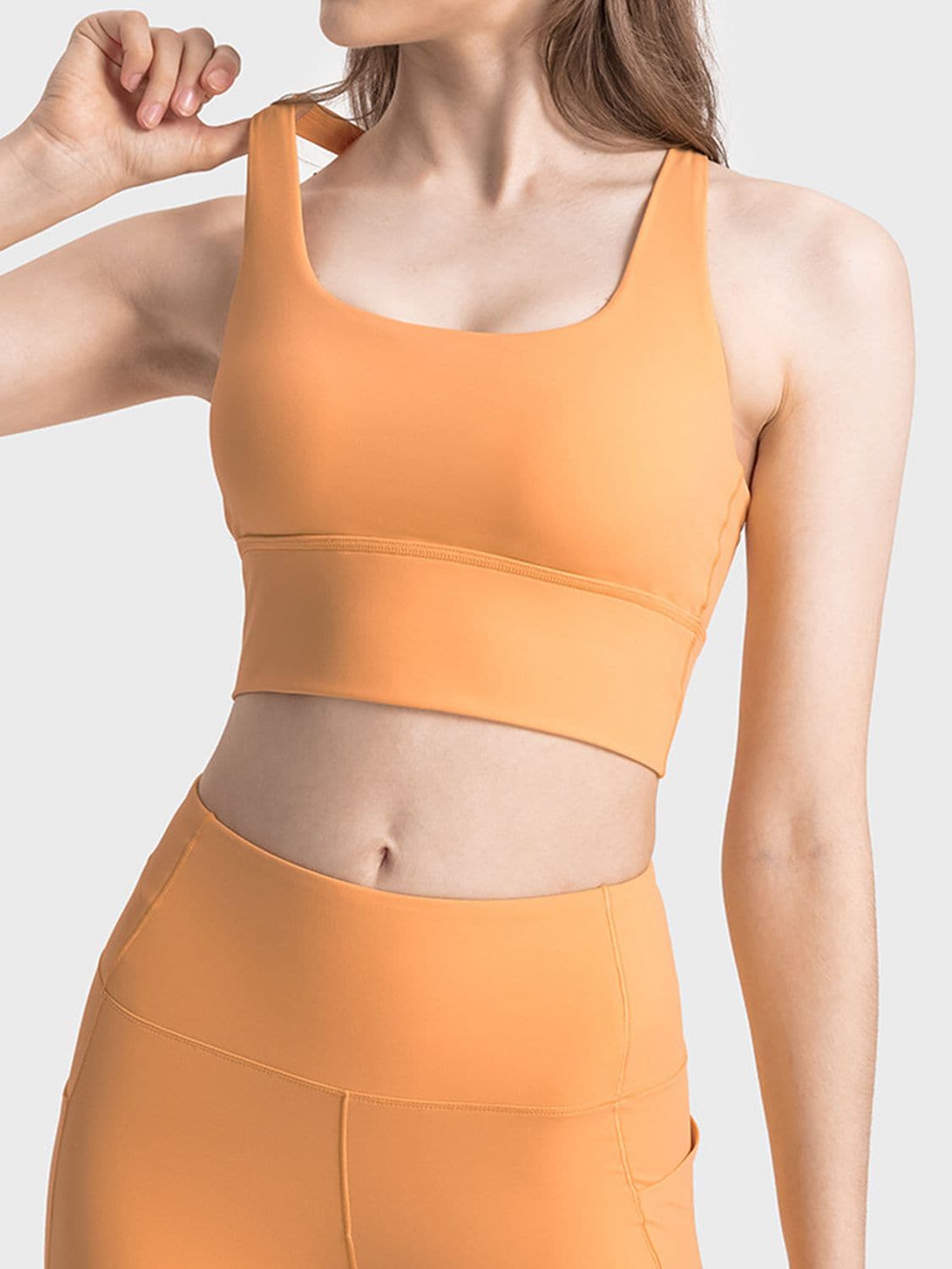 Scoop Neck Crisscross Straps Sports Bra.