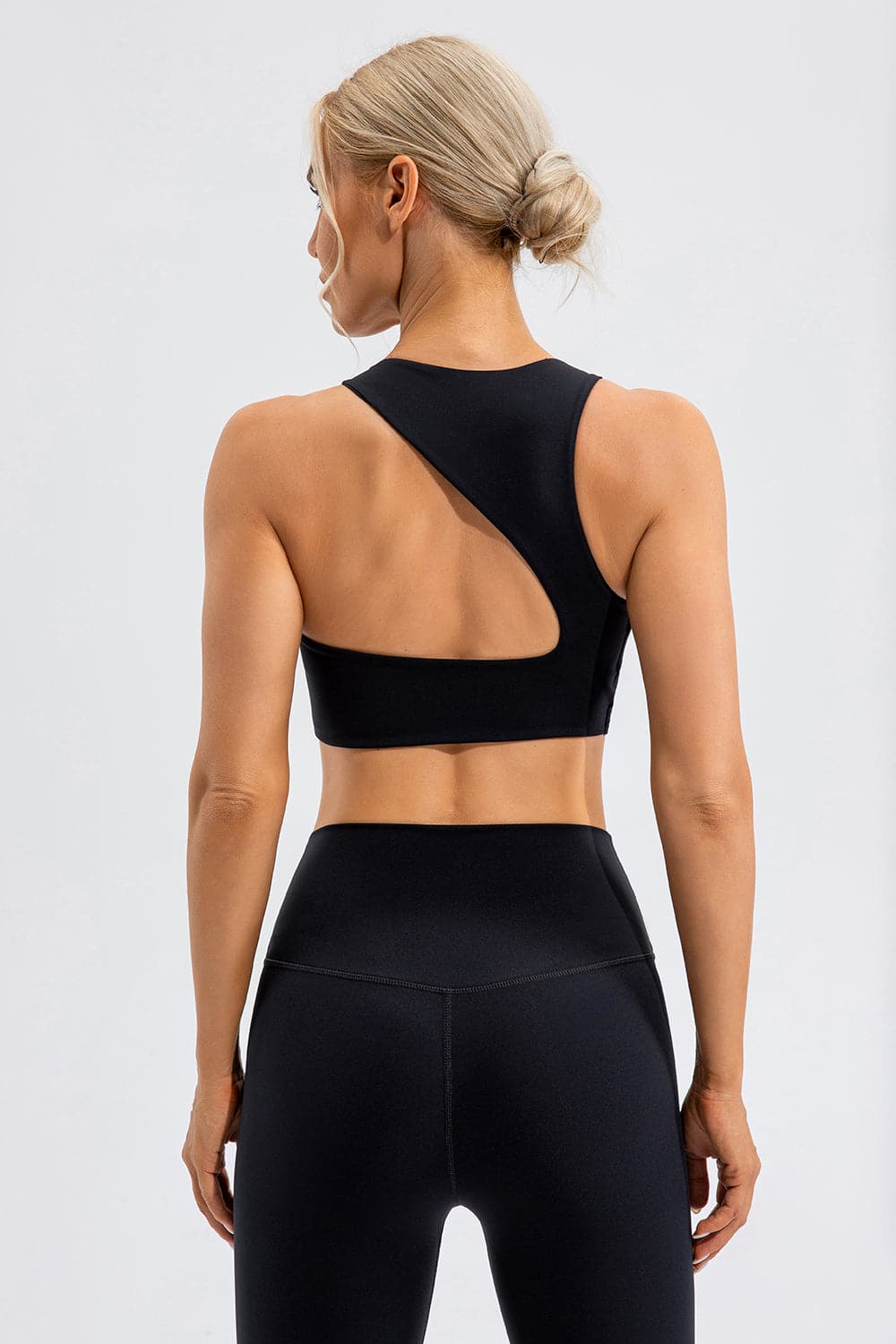 Round Neck Cutout Cropped Active Tank.