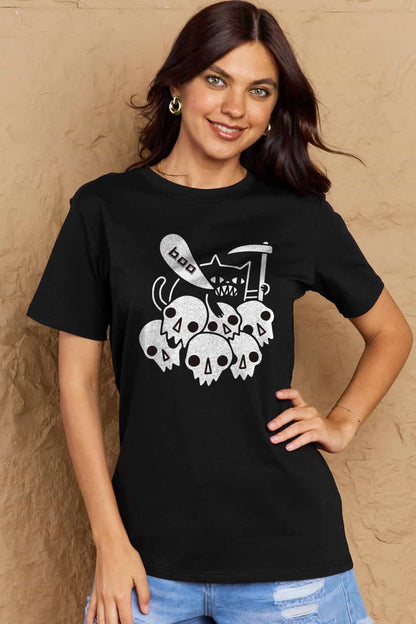 Casual comfort meets Halloween vibes: Graphic Boo cotton t-shirt