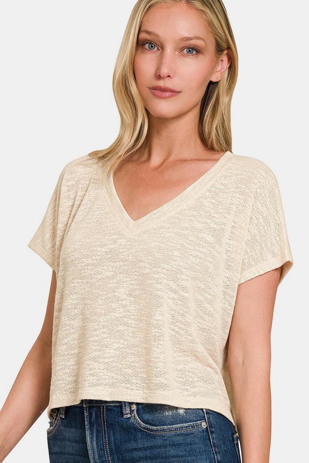 Zenana V-Neck Short Sleeve Crop T-ShirtElevate Your Style with the Zenana V-Neck Short Sleeve Crop T-Shirt
 Experience the perfect blend of comfort and style with the Zenana V-Neck Short Sleeve Crop T-ShiLove Salve -Neck Short Sleeve Cropusa