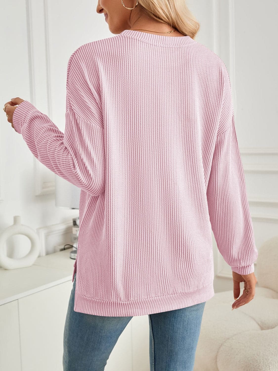 Slit Round Neck Long Sleeve Sweatshirt.