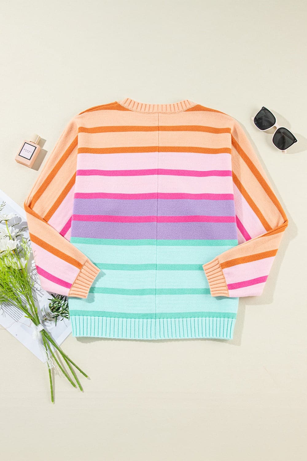 Contrast Striped Round Neck Long Sleeve Knit Top.