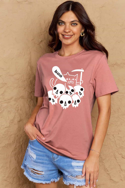 Casual comfort meets Halloween vibes: Graphic Boo cotton t-shirt