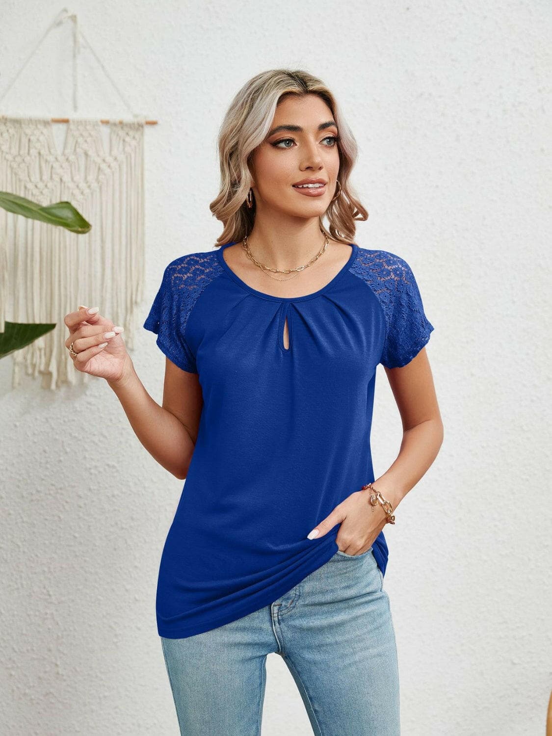 Lace Detail Round Neck Short Sleeve T-Shirt.