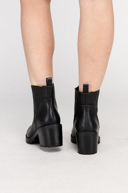 WISELY Ankle Bootie.