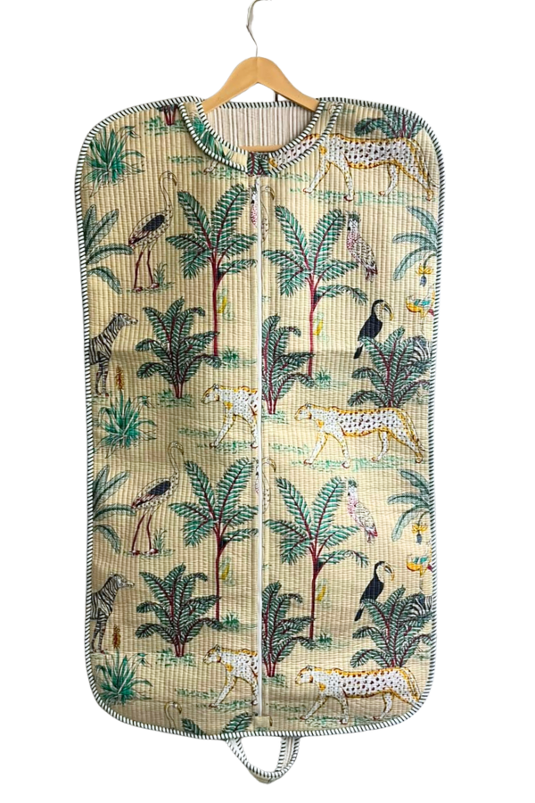 SC - ETA 7/14 - Creature of Habit Garment Bag