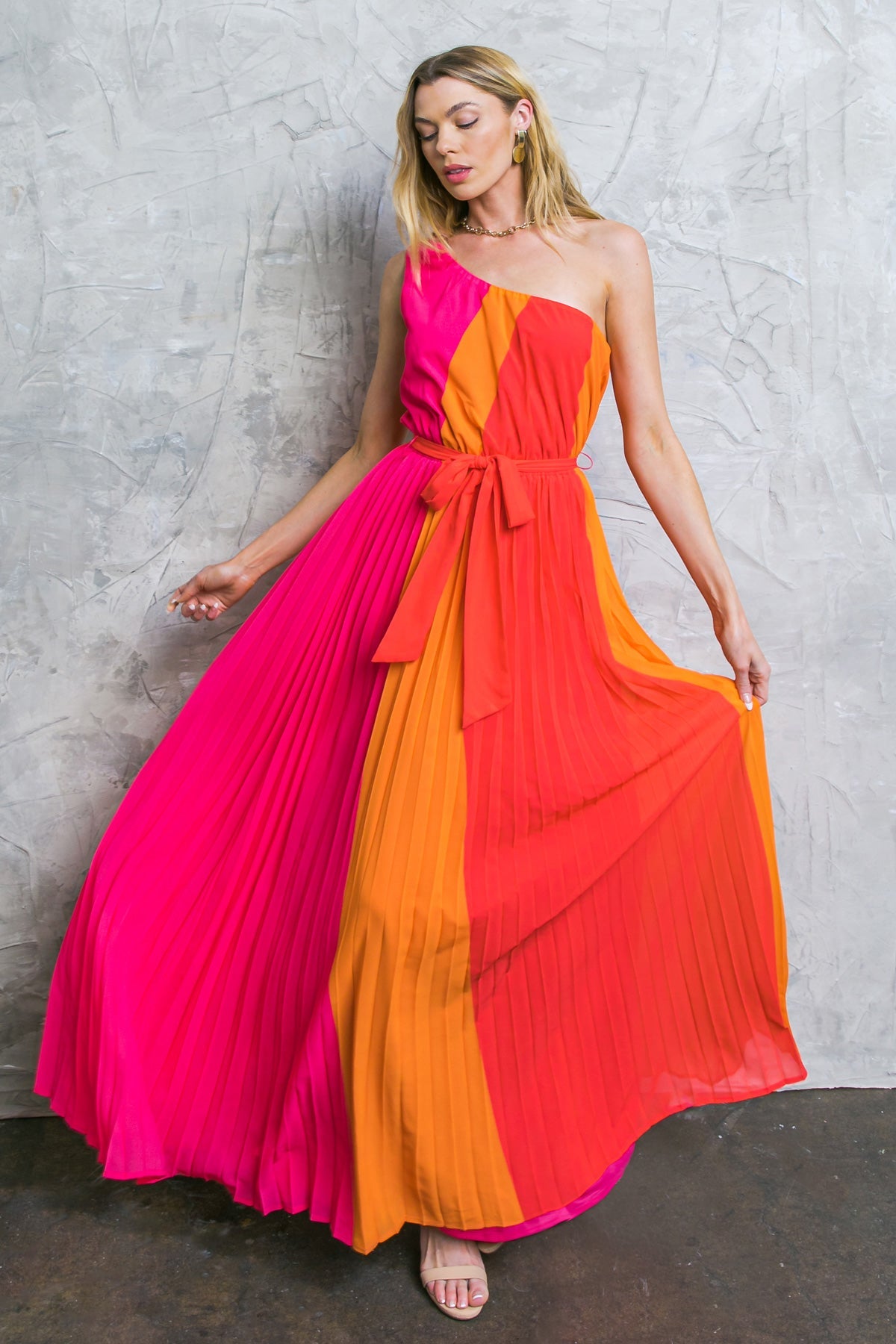 AMUSED BY YOU WOVEN MAXI DRESS 