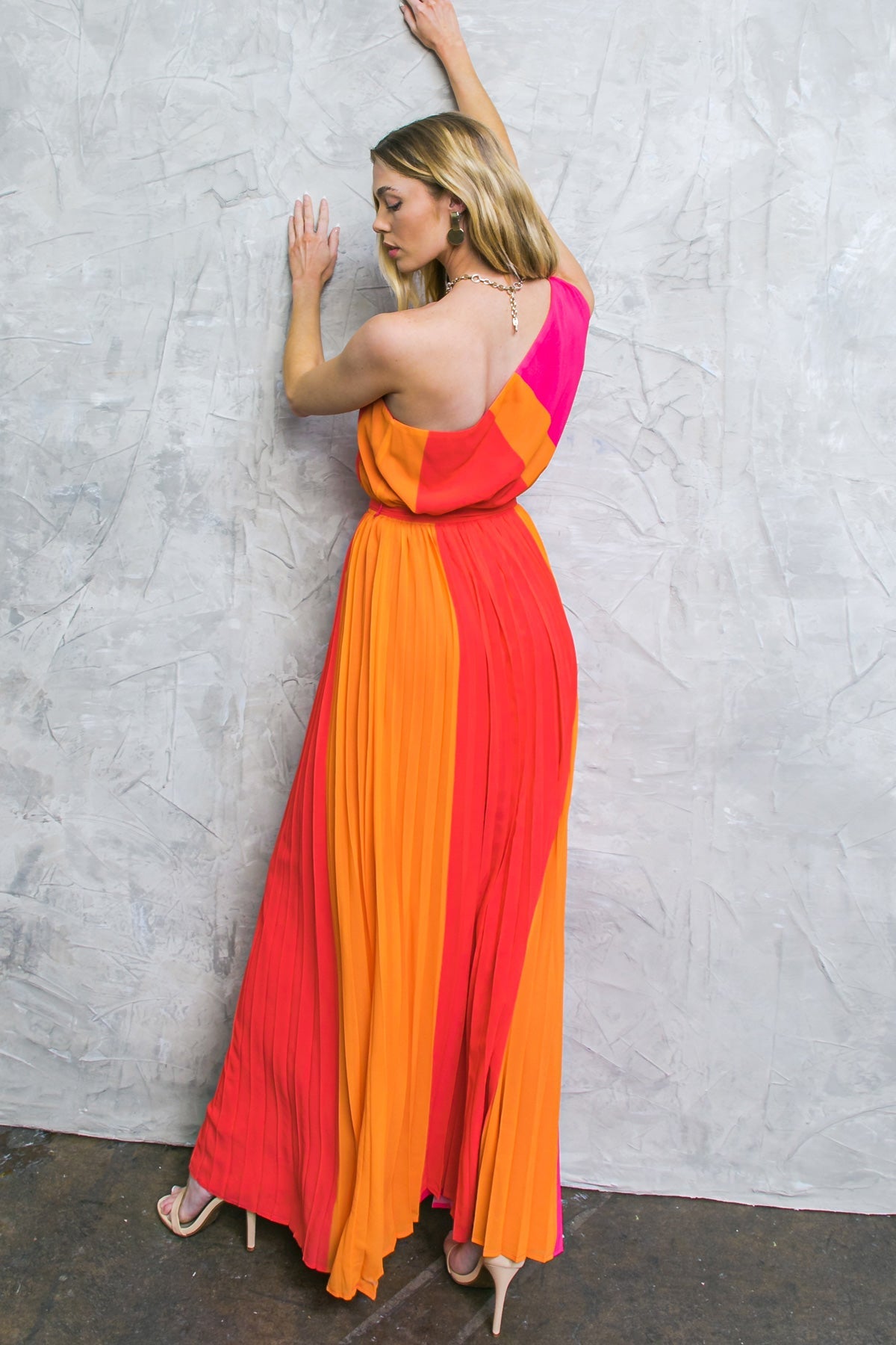 AMUSED BY YOU WOVEN MAXI DRESS 
