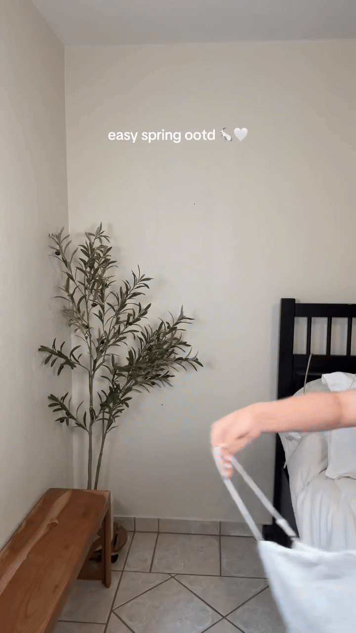 WE TRUST YOU WOVEN LACE TOP Flying Tomato