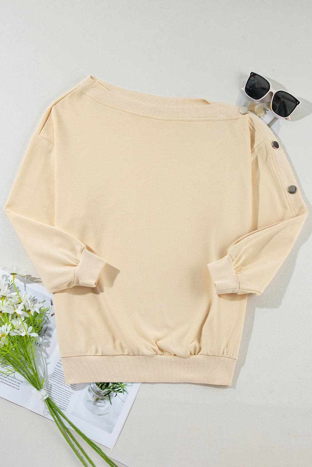 Asymmetrical one-sleeve top in black - Love Salve 