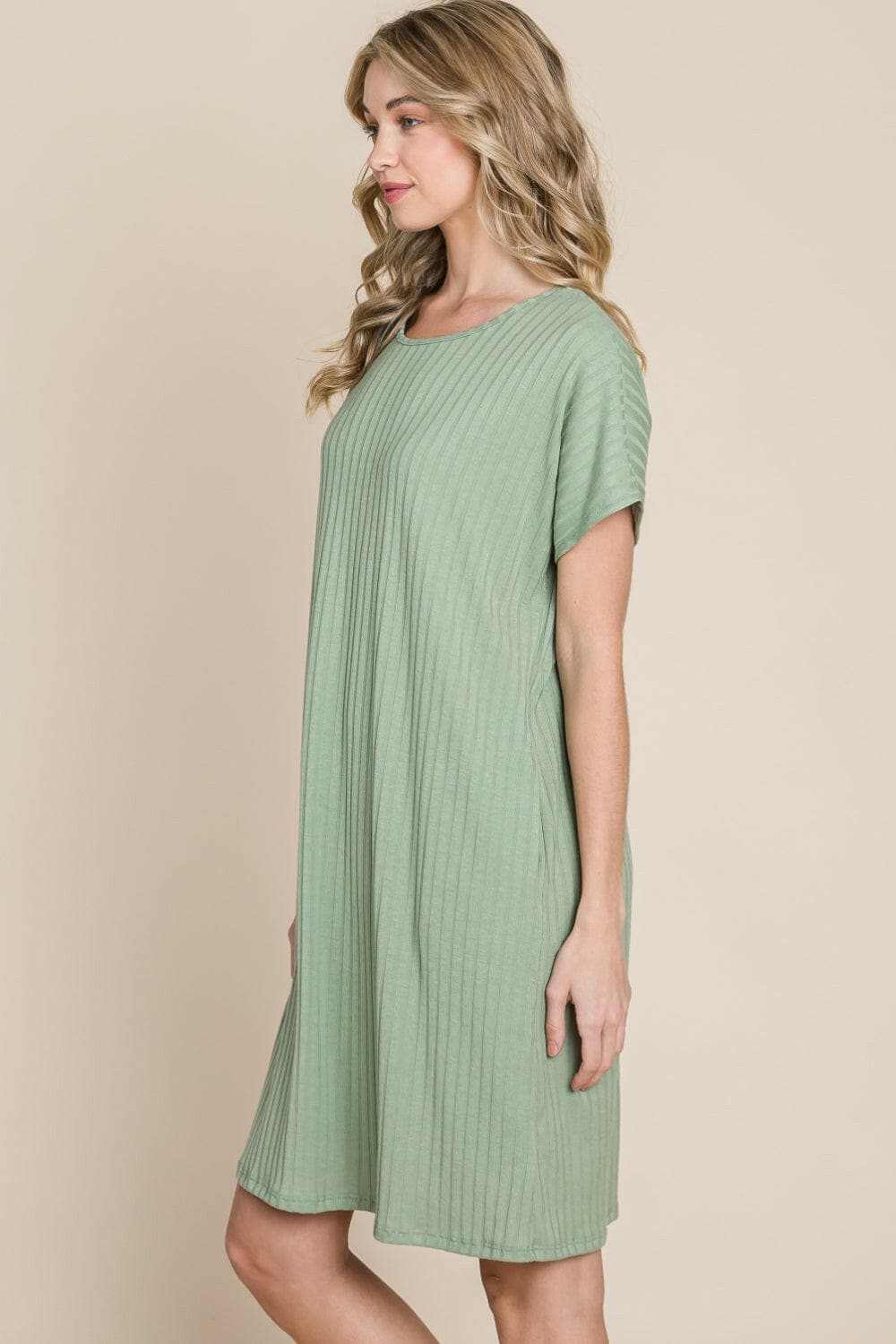 BOMBOM Ribbed Round Neck Short Sleeve Dress 