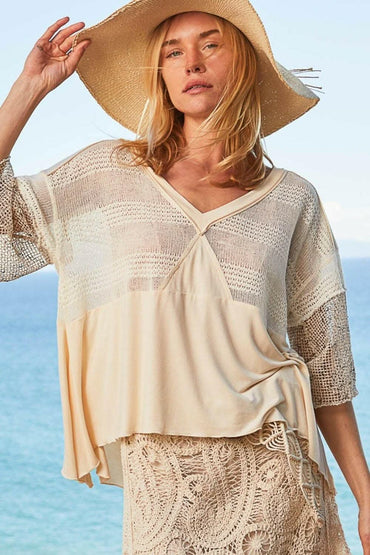 Boho-Chic V-Neck Knit Top with Crochet Details 