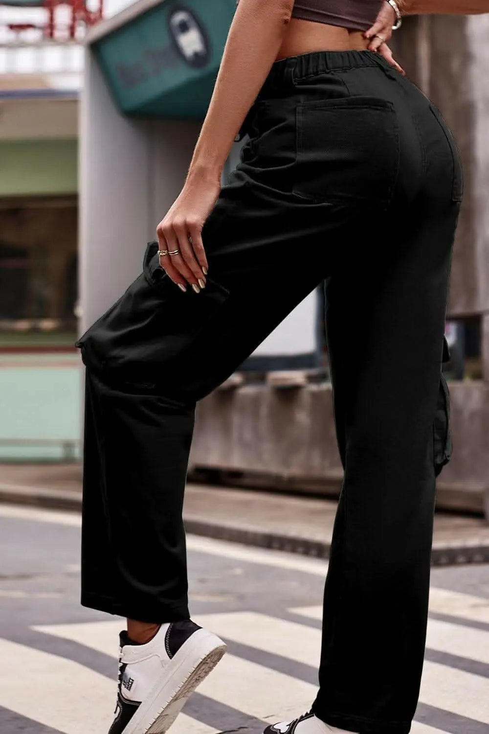 Buttoned knee pocket denim jeans - Love Salve 