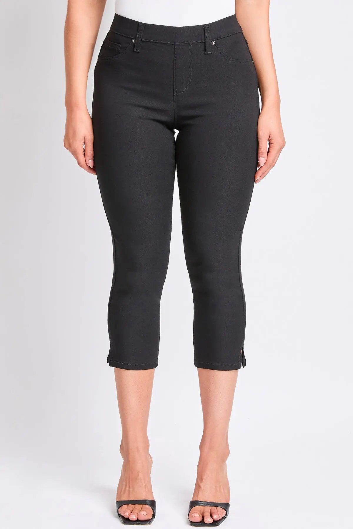 Women's Hyperstretch Pull On Capri - Love Salve