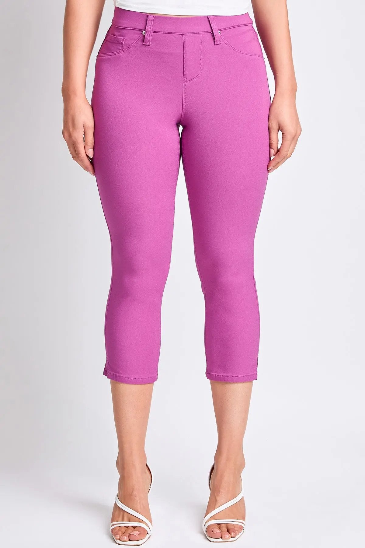 Women's Hyperstretch Pull On Capri - Love Salve