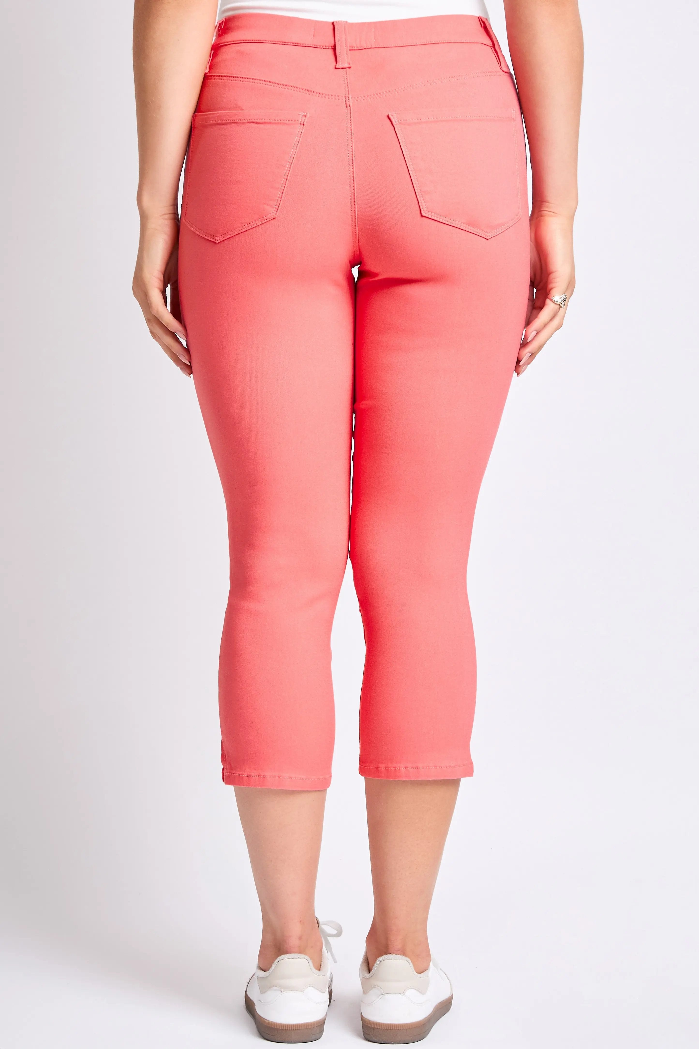 Women's Hyperstretch Pull On Capri - Love Salve