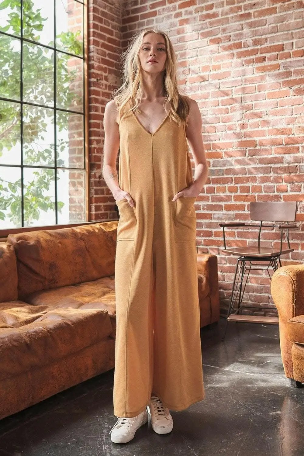 Ces Femme V-Neck Sleeveless Wide Leg Jumpsuit - Love Salve 