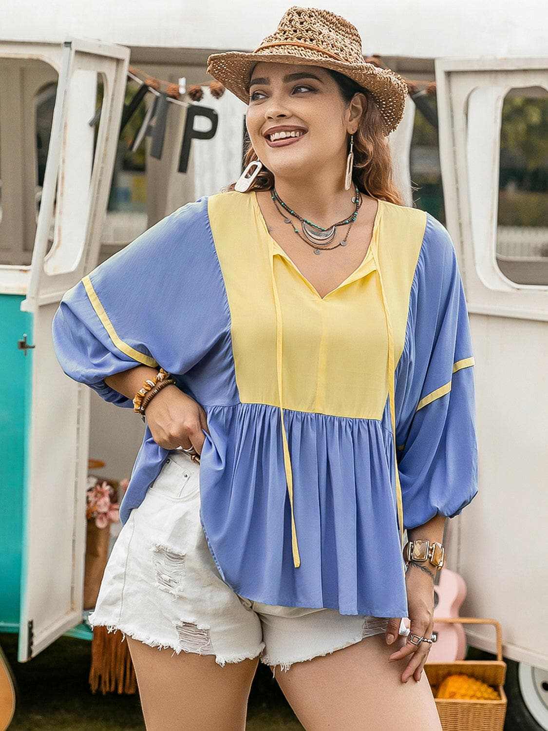 Chic Plus Size Balloon Sleeve Blouse - Love Salve 