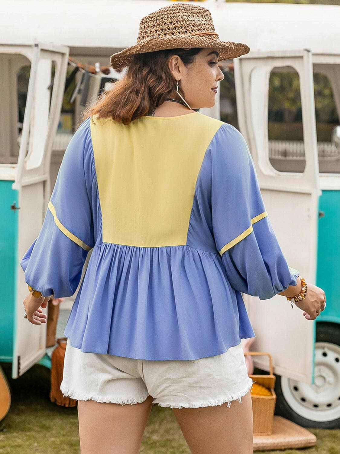 Chic Plus Size Balloon Sleeve Blouse - Love Salve 