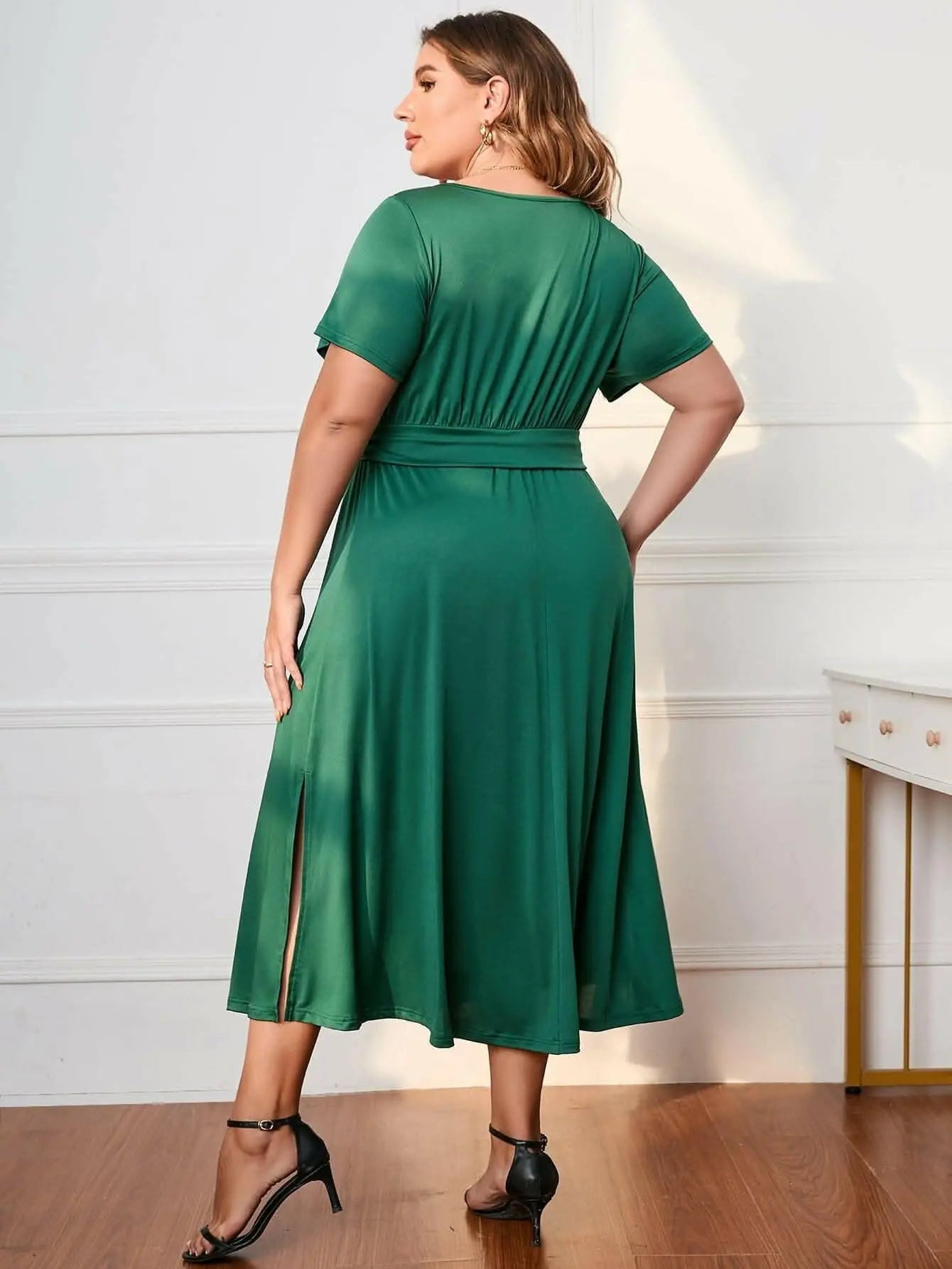 Chic Plus Size Midi Dress - Love Salve 