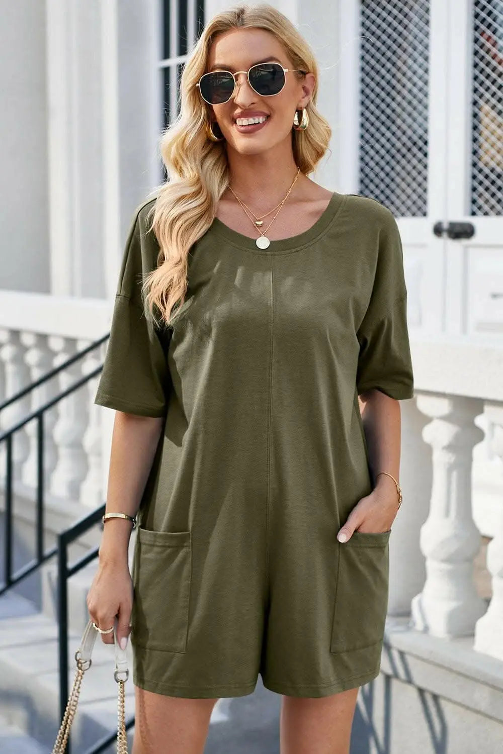 Chic backless romper with pockets - Love Salve 