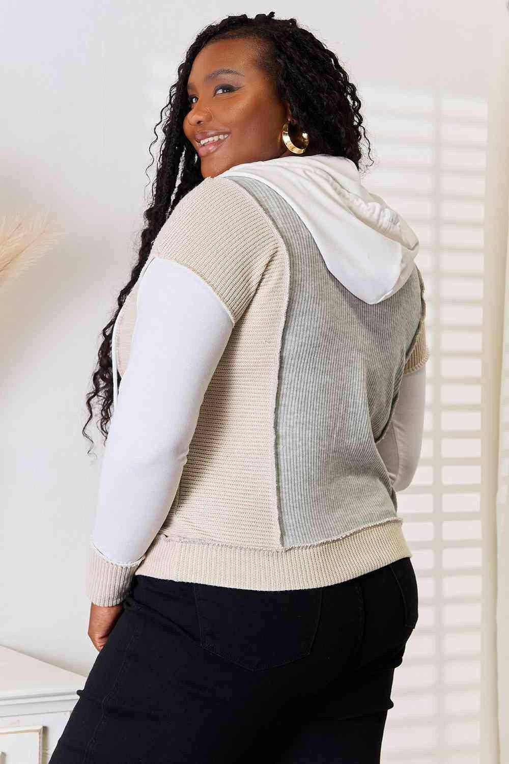 Chic color block hoodie with seam details - Love Salve 