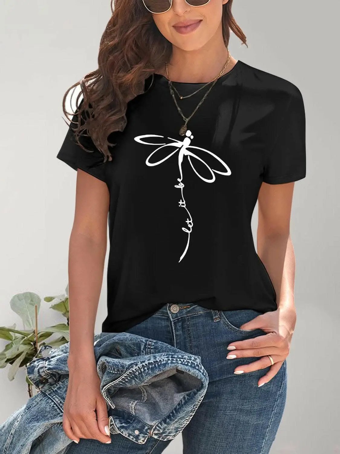Chic dragonfly graphic tee - Love Salve 