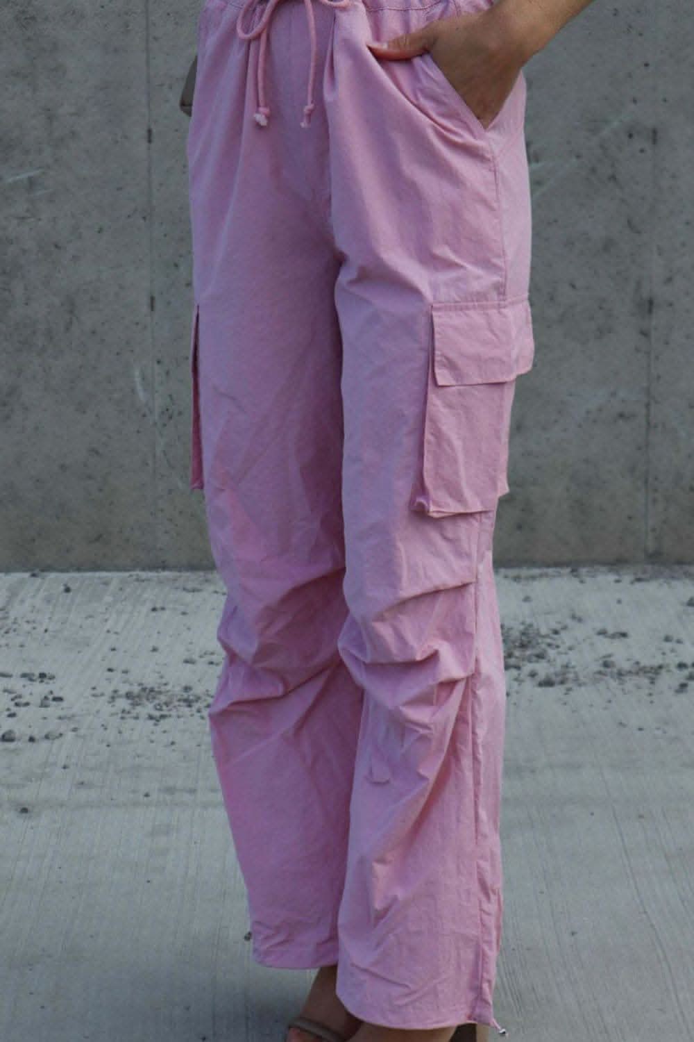 Chic drawstring pants with pockets 