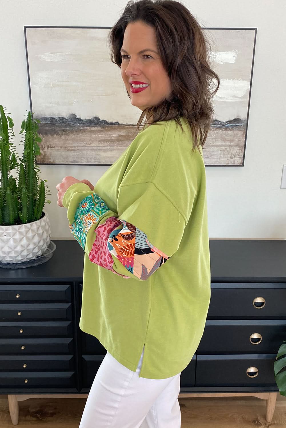 Chic green plus size split sweatshirt 