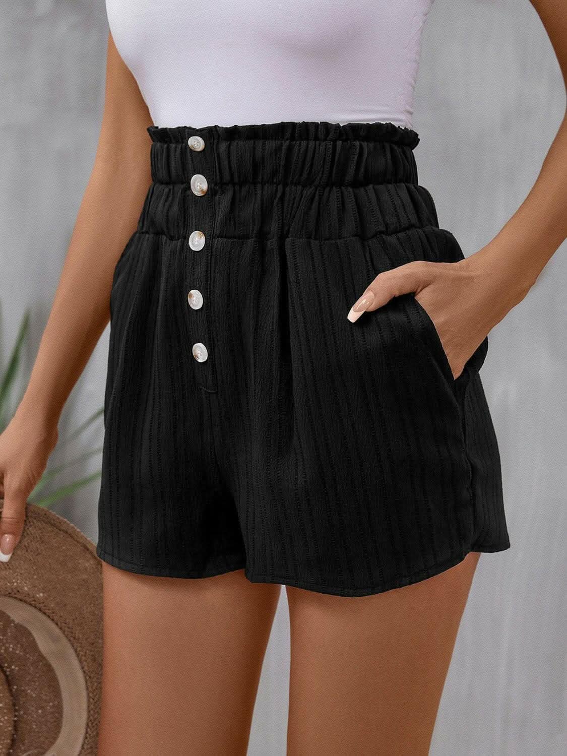 Chic high rise shorts with pockets - Love Salve 