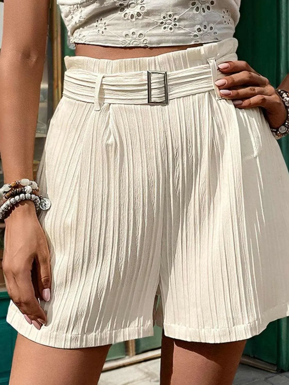 Chic high waist shorts with pockets - Love Salve 