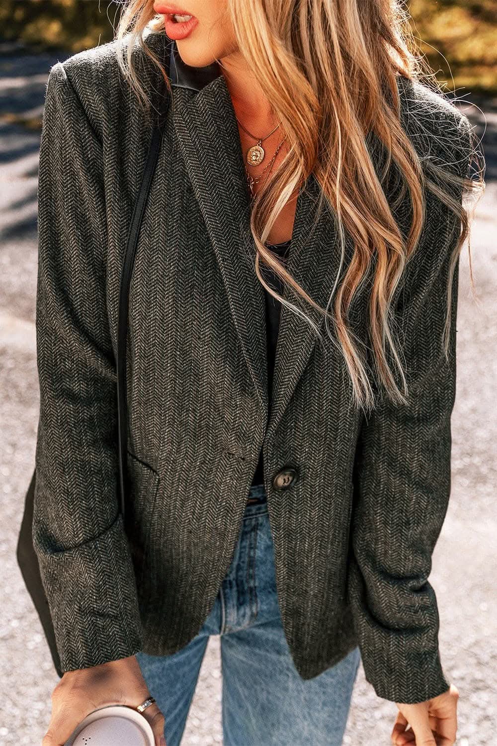 Chic long sleeve blazer with pockets 