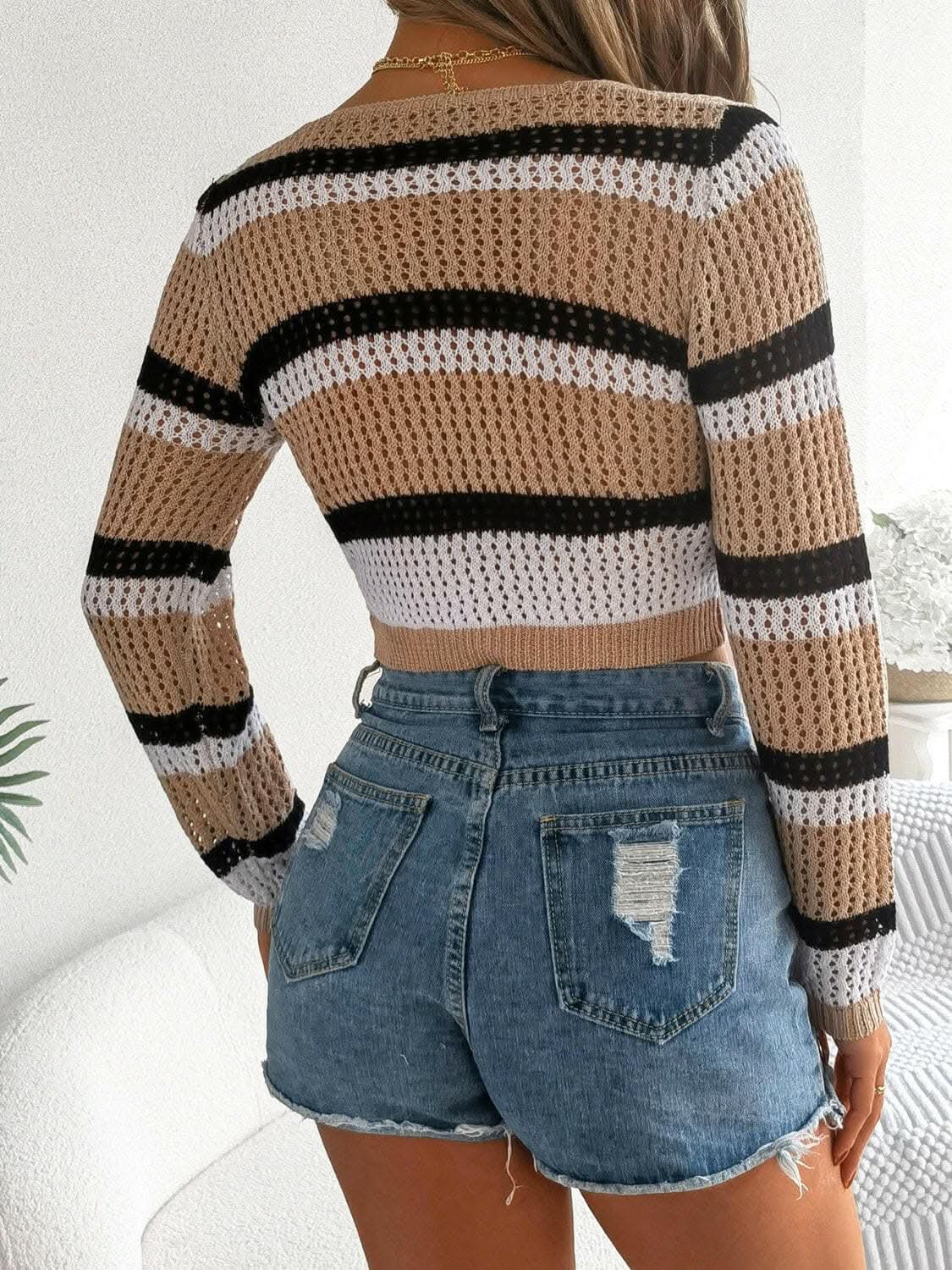 Chic openwork knit top - long sleeve 
