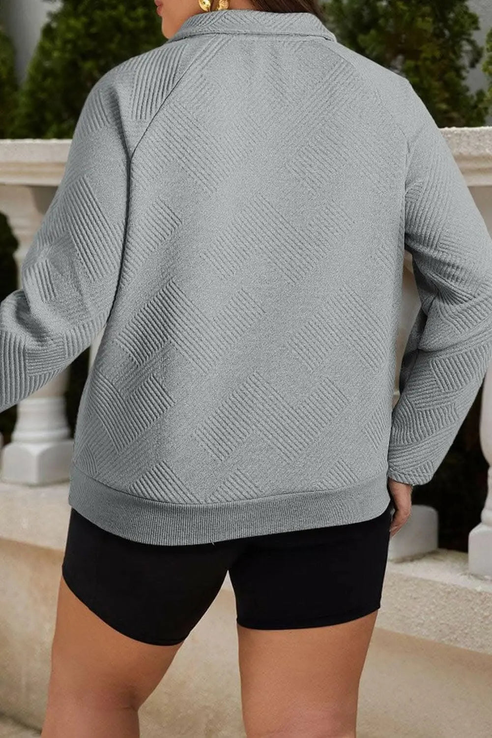 Chic oversized snap-front sweatshirt - Love Salve 