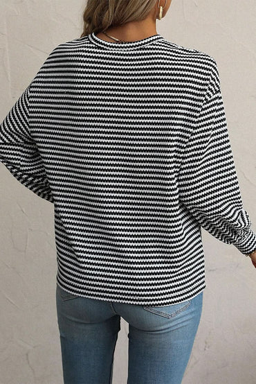 Chic plus size black striped tee - Love Salve 