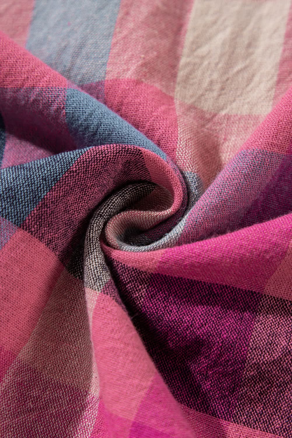 Chic plus size checkered shirt - Love Salve 