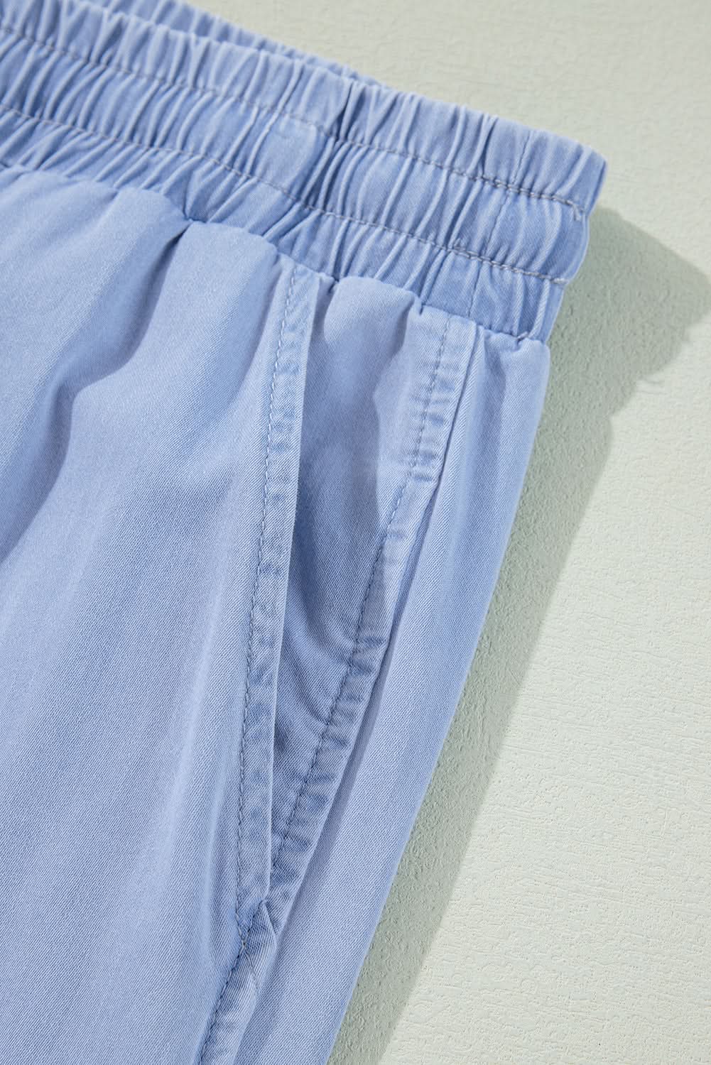 Chic plus size high-waisted jeans 