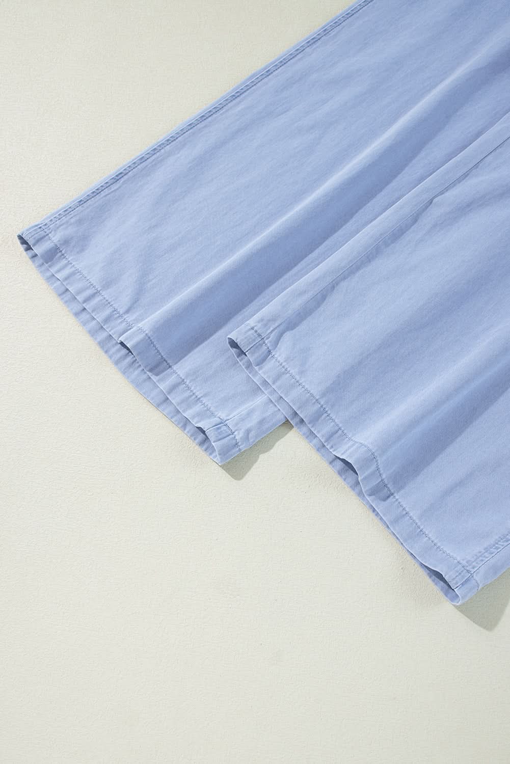 Chic plus size high-waisted jeans 
