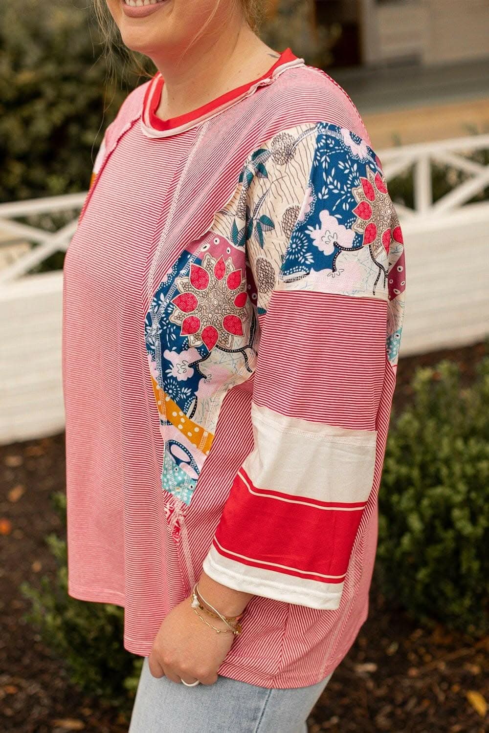 Chic plus size striped sweatshirt - Love Salve 