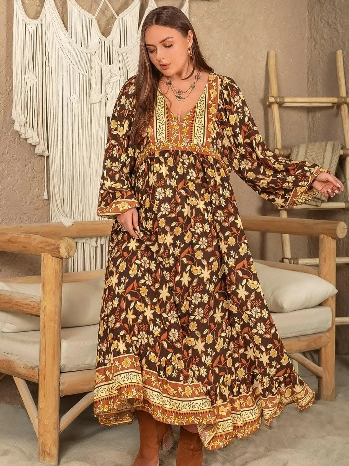 Chic plus size v-neck dress with stylish balloon sleeves - Love Salve 