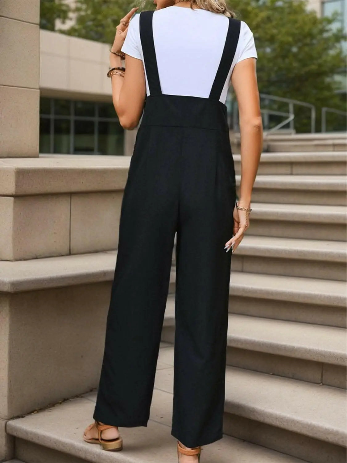 Chic pocketed wide-leg jumpsuit - Love Salve 