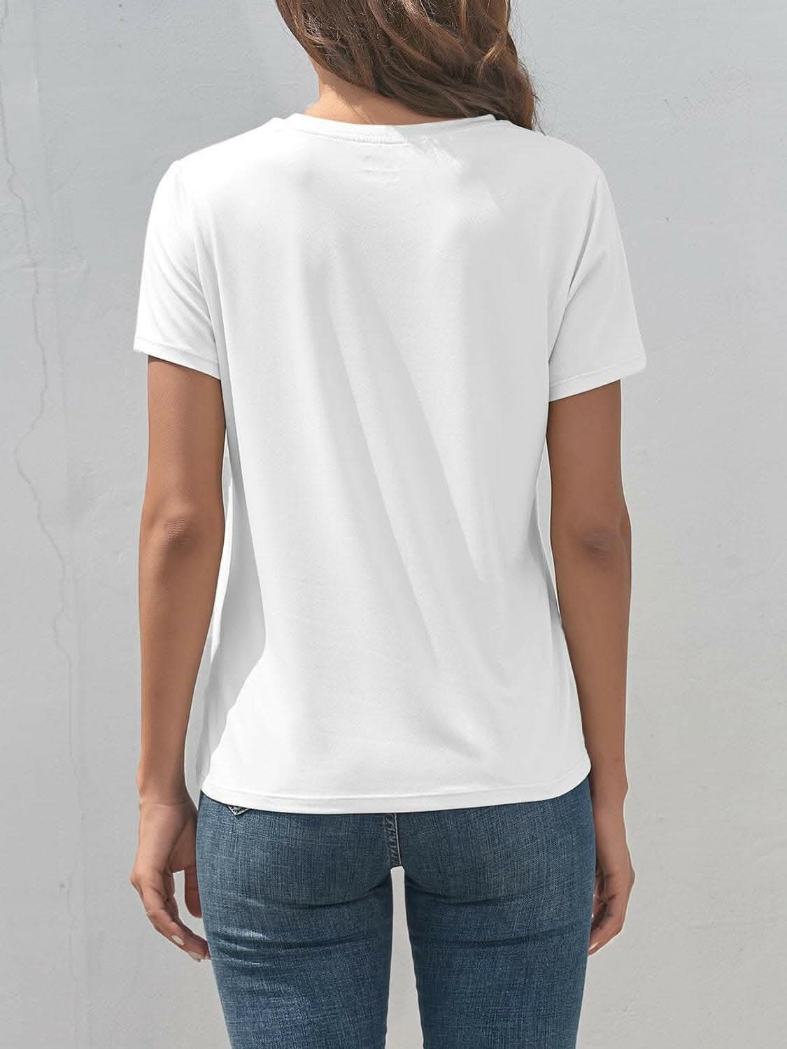 Chic rabbit graphic tee for women 